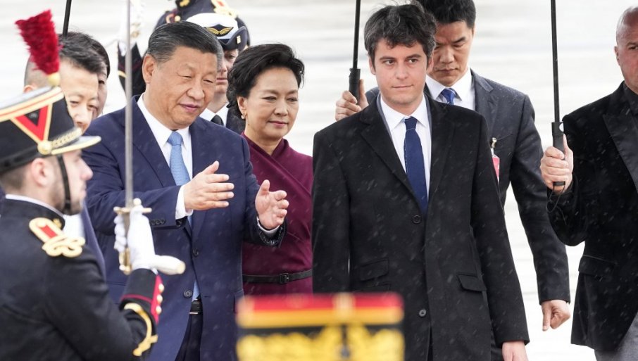 PRVO OGLAŠAVANJE SIJA POSLE DOLASKA U PARIZ: Evo šta je poručio kineski predsednik