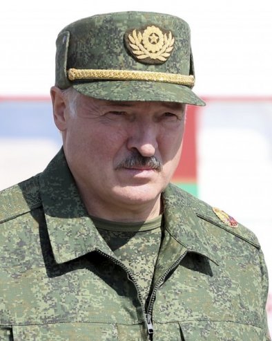 LUKAŠENKO: Rusija rasporedila nekoliko desetina nuklearnog oružja u Belorusiji