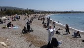GRČKA POPUŠTA MERE: Od 15. maja se otvaraju plaže