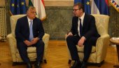 НОВОСТИ САЗНАЈУ: Вучић и Орбан наредних дана посетиће упуцаног премијера Словачке Роберта Фица