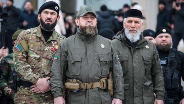 СТРАХ И ТРЕПЕТ: Погледајте како изгледају чеченски специјалци (ФОТО)