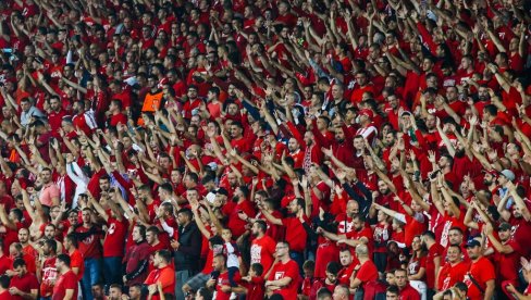 ZVEZDA SVE JAČA! Posle Marka Arnautovića, stigao je i - on! (FOTO)