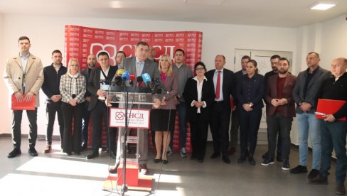 NADE U IZBORNI ZAKON RS: SNSD Srbija redove pred izlazak na birališta u oktobru