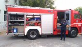 POŽAR U BEČMENU: Muškarac zadobio opekotine, prevezen u Klinički centar Srbije