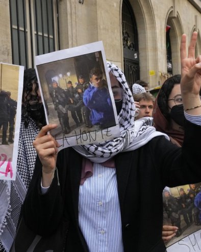 STUDENTI BLOKIRALI PRISTUP UNIVEZITETU U PARIZU: Na protestu protiv rata u Gazi podrška palestinskom narodu (FOTO)