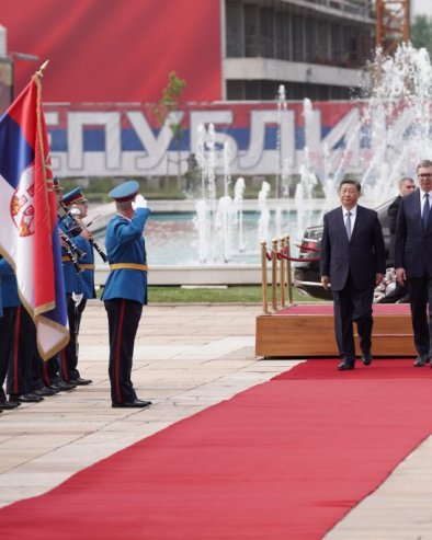 POSEBNA SIMBOLIKA SIJEVE POSETE: Zašto je baš 7. maja najveći svetski lider došao u Srbiju?
