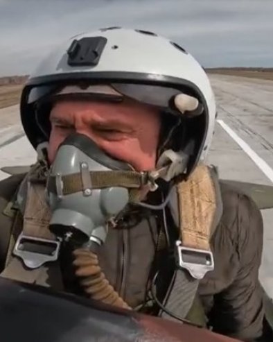 RUSKI LOVAC IZ DRUGOG SVETSKOG RATA: Pogledajte kako leti iznad Sibira (VIDEO)