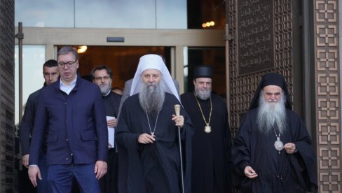 Ovim rečima je patrijarh Porfirije ispratio predsednika Vučića u NJujork (FOTO)