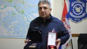 SVAKI DAN NOVI JE IZAZOV: Kraljevčanin Pero Luković odlikovan zlatnom medaljom za hrabrost „Miloš Obilić“