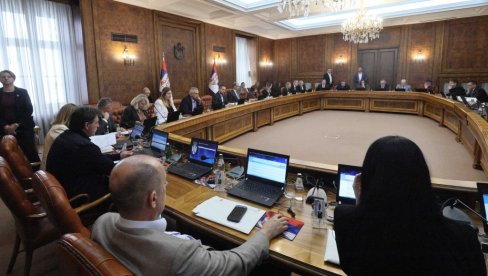 VLADA SRBIJE DONELA ODLUKU O CENI GORIVA: Važiće do 16. avgusta