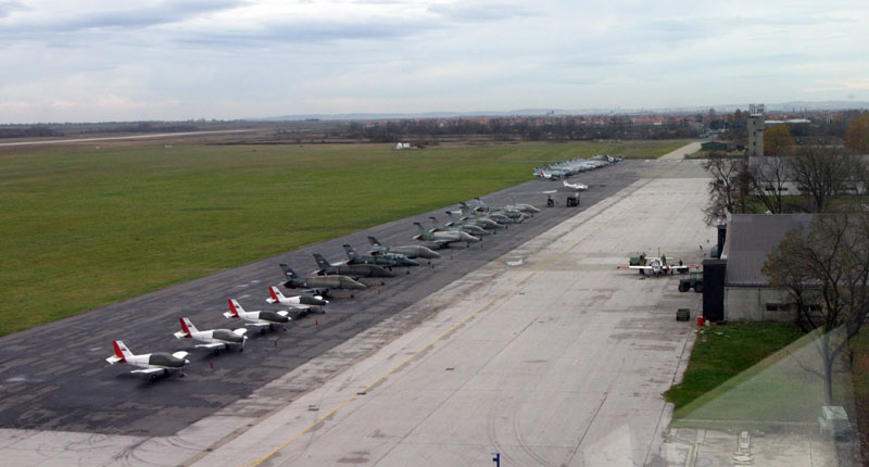 aerodrom-batajnica-1008-201.jpg