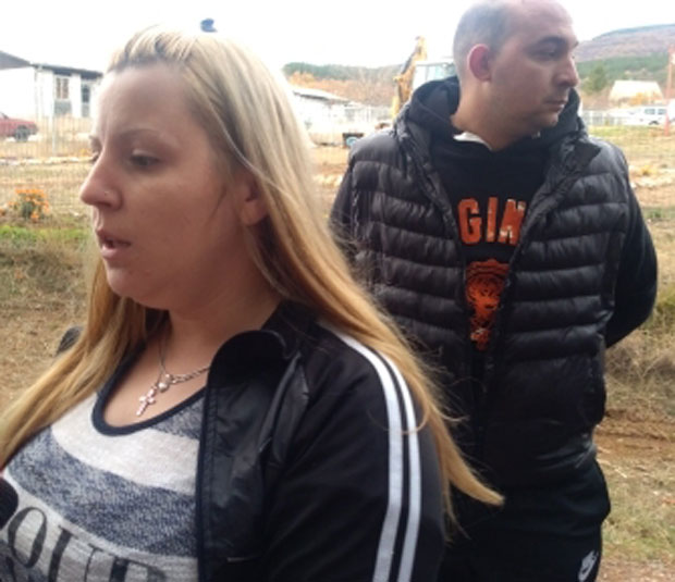 Псовали јој мајку српску и палили косу: Мигранти напали девојку (24) у Пироту (фото, видео)