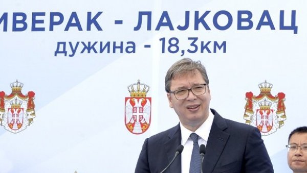 Председник Вучић обишао радове на саобраћајници Лајковац-Иверак: Србија је довољно велика да ЗНА СВОЈЕ ИНТЕРЕСЕ (ФОТО/ВИДЕО)