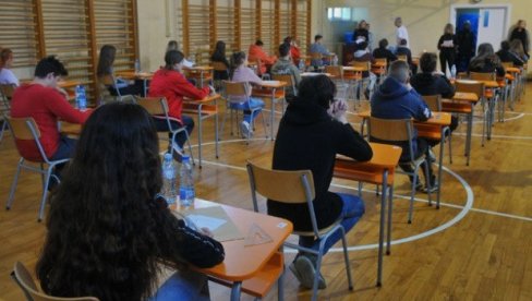 BESPLATNA PRIPREMNA NASTAVA: Palilula organizuje časove za maturante osnovnih škola