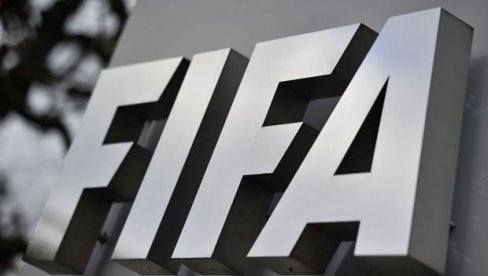 ФИФА КАЗНИЛА МЕКСИКО: Плаћају због анти-геј скандирања навијача