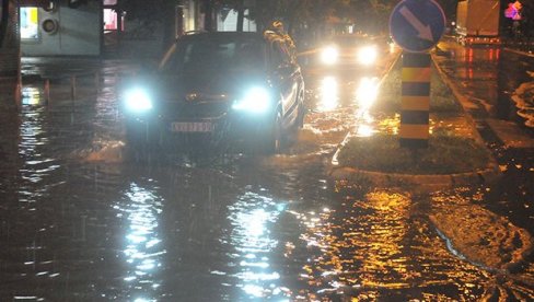 HITNO UPOZORENJE RHMZ: U ovom delu Srbije kreće nevreme - kreće nevreme