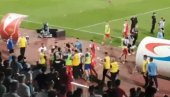 Haos u Novom Sadu: Tuča posle meča Vojvodine i Partizana, učestvovao i Lalatović, Vujačić dobio udarac u glavu! (VIDEO)