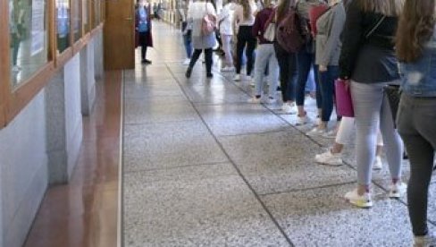 DONETA ODLUKA U SMEDEREVU: Pomoć učenicima i studentima