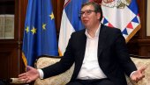 ВУЧИЋ УЖАСНУТ: Председник упозорио да постоји покушај спречавања демократије у Србији