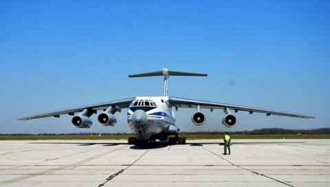 НА ПУТУ ЗА ЛИБАН: Полетео први руски авион са мобилном болницом за Бејрут