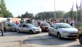 НИСУ ОТВОРИЛИ КАНЦЕЛАРИЈЕ: Више од 50.000 људи у Грчкој чека на возачку дозволу