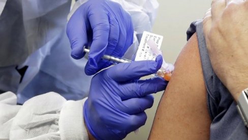 ПРВИ У СВЕТУ: Руски Вектор производиће вакцину од новембра?