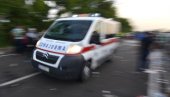 ТЕЖАК УДЕС У БЕОГРАДУ: Аутомобил се преврнуо на кров, повређена жена хитно превезена у болницу!