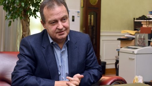 ДАЧИЋ О СПЕЦИЈАЛНОМ РАТУ УНУТАР СТРАНКЕ: Почистићу оне које би да направе раздор између СПС и напредњака