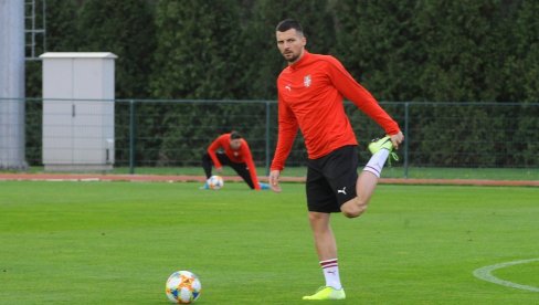 DESPOTOVIĆ OSTAJE U RUSIJI: Bivši napadač Zvezde potpisao za Rubin