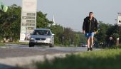 КАД КОРОНА ПОРЕМЕТИ МАРШУТУ: Драгиша Ђуричић је превалио пешке 230 километара, полиција мислила да је мигрант, али он није одустао од циља