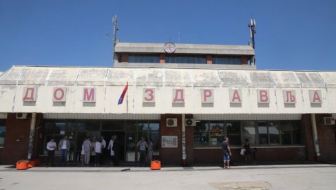 RASTE BROJ INFICIRANIH U PROKUPLJU: Za 24 časa virus korona potvrđen kod još 18 pacijenata