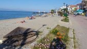 ДО 31. ЈУЛА: На грчким плажама продужене мере безбедности