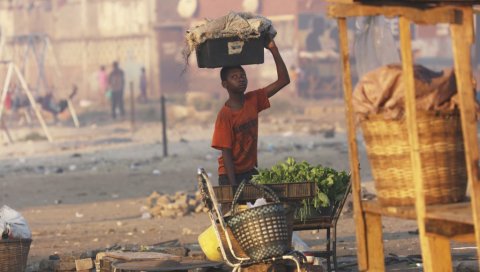 ЗЕМЉЕ ПРЕД БАНКРОТОМ: Светска банка каже да је 60 одсто сиромашних земаља у дужничкој кризи