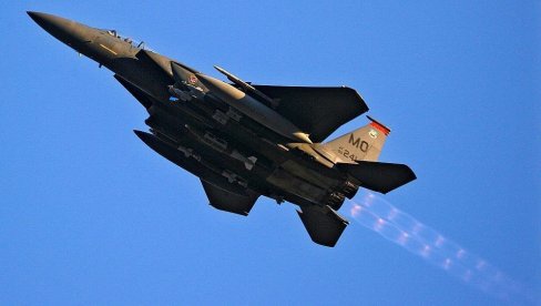 RUSKI GENERAL: Američki lovci osam puta upali u sirijski vazdušni prostor
