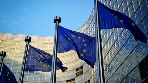 РЕАКЦИЈА ЕУ: ”Примили к знању” вест о потписивању споразума у САД