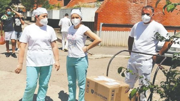 ЕПИДЕМИЈА СОЛИДАРНОСТИ: Врањанци у хуманитарним акцијама за помоћ ковид-болницама прикупили више од милион динара