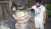 VODENICA IM LEPŠA OD MINHENA: Stefanovići se vratili u selo Vrmdža i obnovili nekadašnji porodični posao