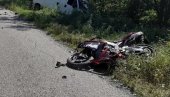 TRAGEDIJA NA PUTU ALEKSANDROVAC-BRUS: Poginuo motociklista u čeonom sudaru sa kombijem