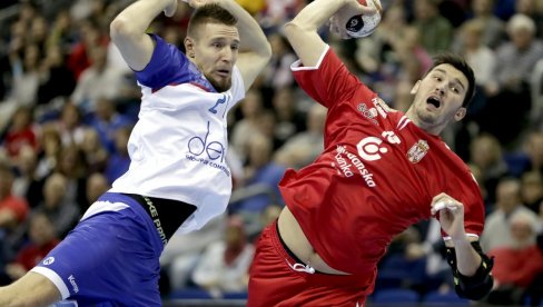 SRBIN SE VRATIO U NEMAČKU: Nenadić pojačao Koburg