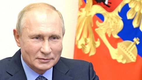 PUTIN DOBIO NEOBIČAN POKLON: Šef ruskog naftnog giganta iznenadio predsednika Rusije (VIDEO)