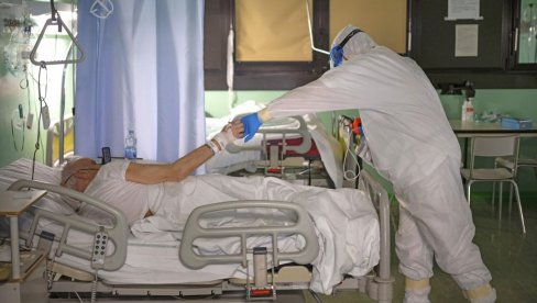 BOLNICA U NIKŠIĆU PRED KOLAPSOM: Kapaciteti popunjeni, a sve više kovid pacijenata čeka na hospitalizaciju