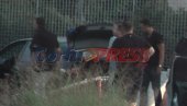 SLIKE SA LICE MESTA: Tela ubijenih saradnika Bojovića i Koraća u automobilu ispred vile na Krfu (FOTO)