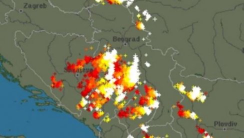 ГОРИ НЕБО ОД ГРОМОВА И ОЛУЈА НАД СРБИЈОМ: Познати метеоролог упозорава - Може доћи до бујица и поплава (ФОТО)