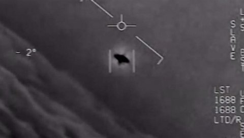 СВЕДОЧЕЊЕ АМЕРИЧКОГ ВОЈНОГ ПИЛОТА: Пресрели смо НЛО! Мистериозна летелица понашала се као ниједна коју смо видели (ВИДЕО)