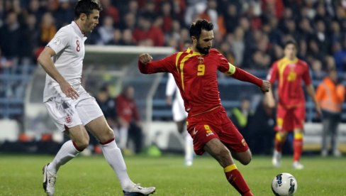 ВУЧИНИЋ МЕЊА ЦЕО ТИМ СОКОЛА: Словенци желе да се наметну новом селектору