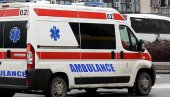 SAOBRAĆAJNA NEZGODA U BEOGRADU: Muškarca priklještilo teretno vozilo na parkingu, prevezen u Urgentni centar