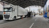 ВЕЛИКЕ ГУЖВЕ НА ГРАНИЦАМА: Камиони на Шиду чекају 7 часова, на Батровцима 6х, Келебији 4х