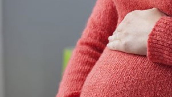 ФИНАНСИЈСКА ПОДРШКА ПОРОДИЦАМА: Незапослене труднице и породиље месечно ће добијати 12.000 динара