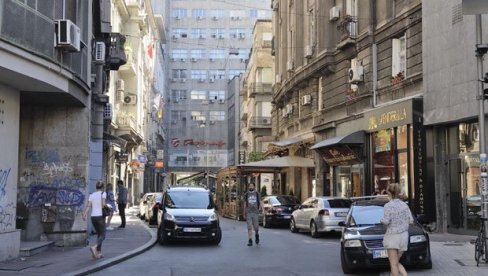 НУШИЋЕВУ РАДЕ ДО ОКТОБРА: Возила неће моћи да се ͔паркирају после обнове Чумићевог сокачета