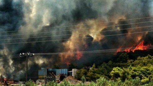 EKOLOŠKA KATASTROFA U GRČKOJ: Više od 50 požara za poslednja 24 sata